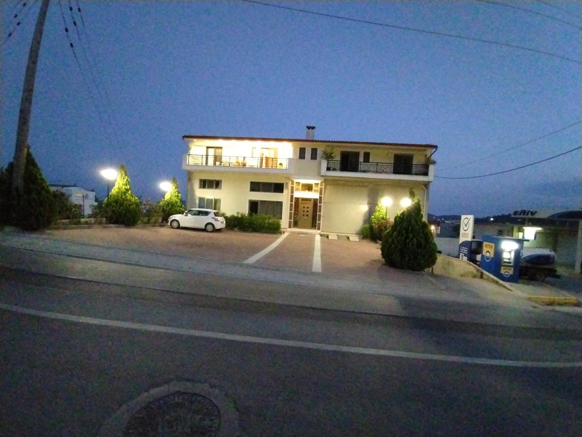 Апартаменты Rhodon House Скиатос Экстерьер фото